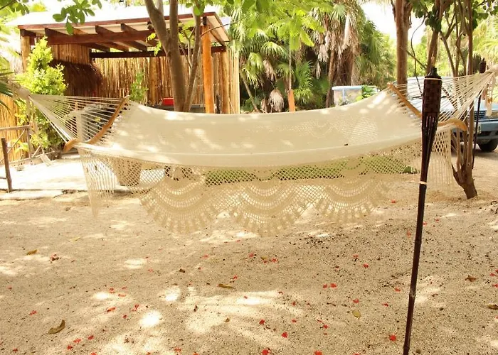 Maya Y Cenote Hotel 2*