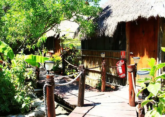 Maya Y Cenote Hotel 2*