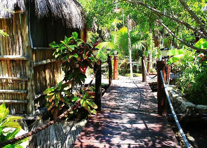 Maya Y Cenote Hotel